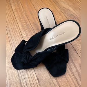 Banana Republic soft black leather/suede sandals 8.5